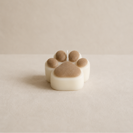 Vela decorativa de soja en forma de huella de perro y gato con almohadillas marrones